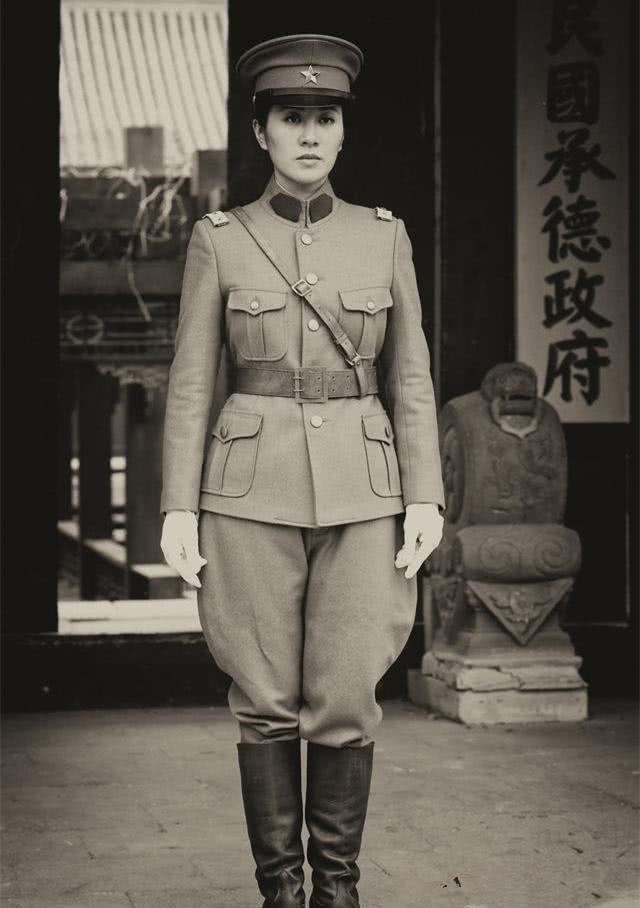 川岛芳子到底有没有被枪决?2004年,一位86岁老人道出真相