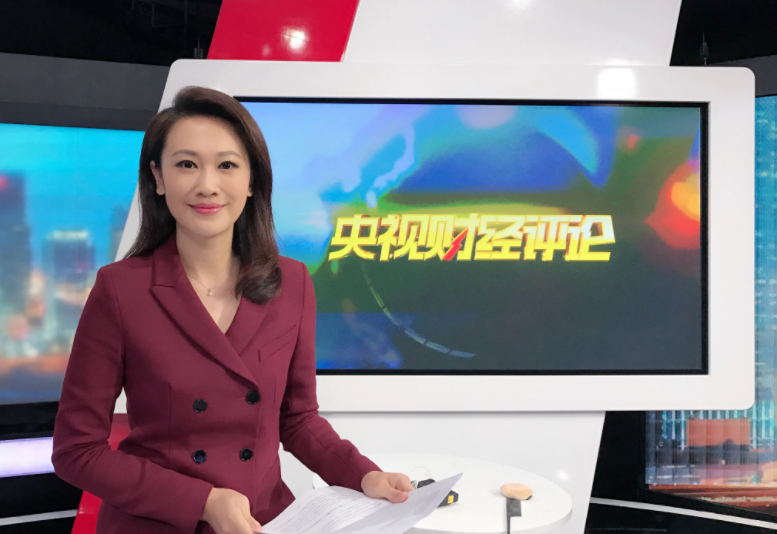 央视著名主播9月8日直播照曝光!卖力带货广受好评,被赞最美主播