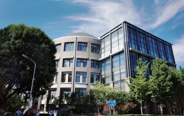 北大经院学者贾若加快做大做强第三支柱养老保险