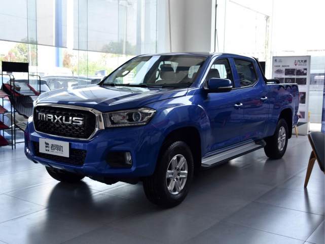 载人运货的一把手实拍上汽大通t70