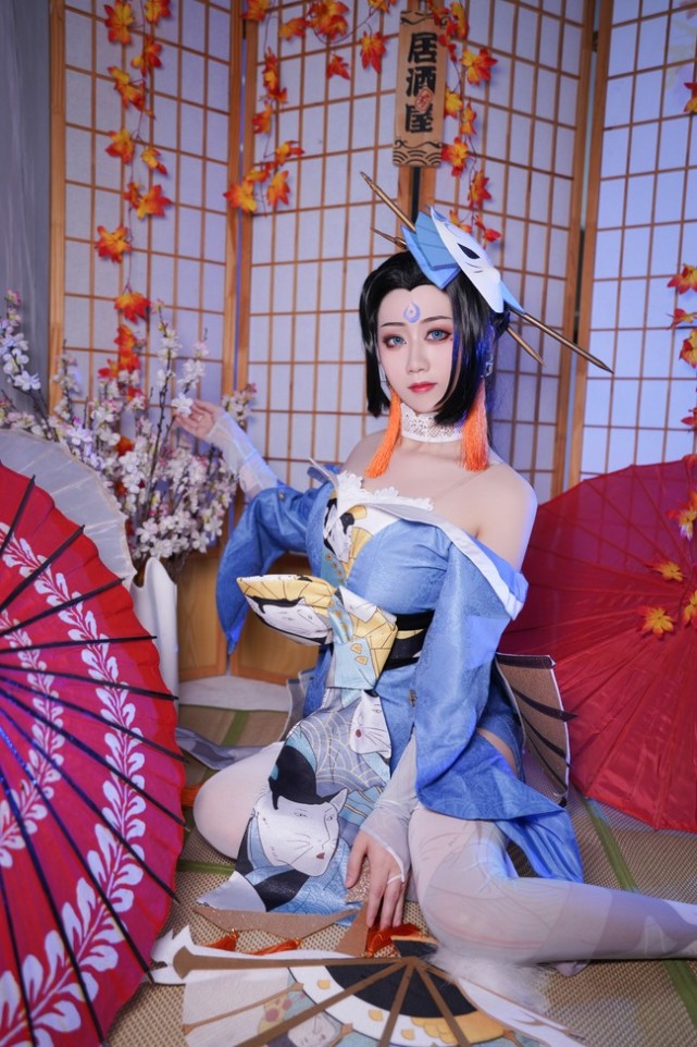 cos赏析不知火舞