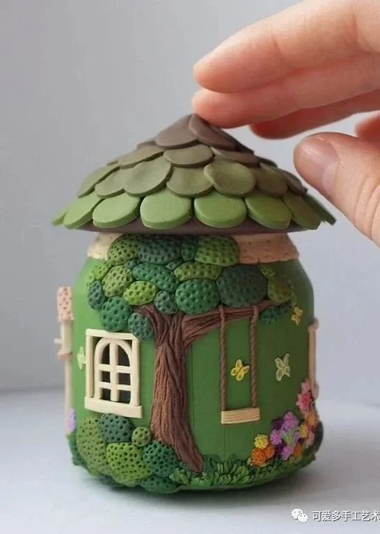 吃完调料的玻璃瓶子洗干净后,竟能做成童话小屋,还巨实用!(附教程)