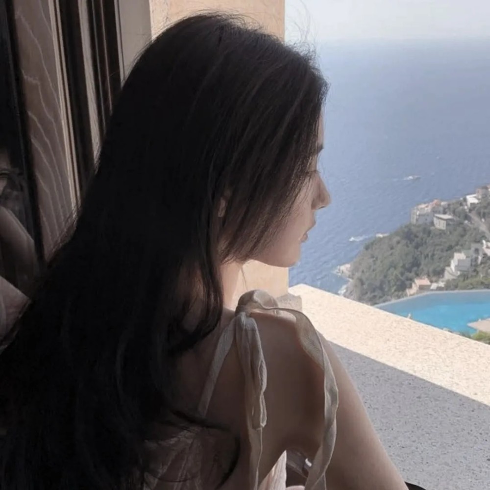 一批小众温柔女生头像快换上吧