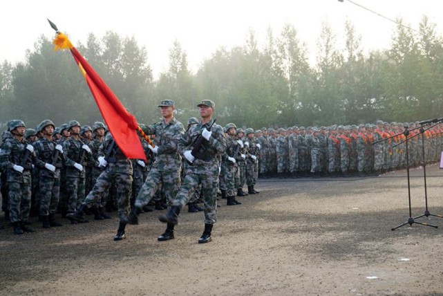 军营"毕业季":这些照片带你回顾当兵那些年