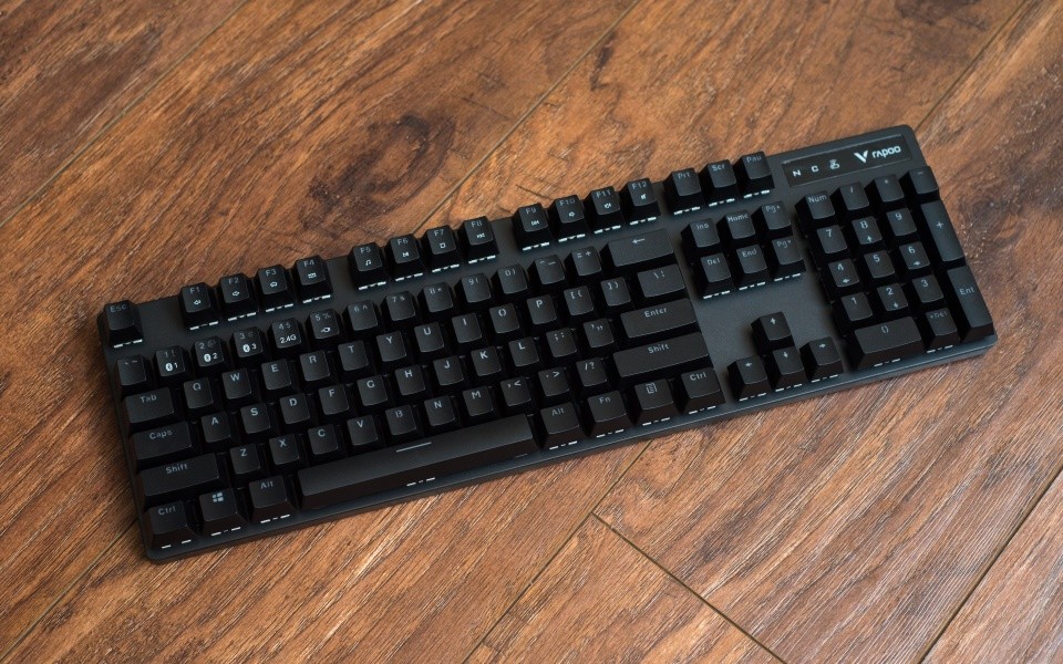 老演员新花样雷柏v500pro多模版机械键盘开箱