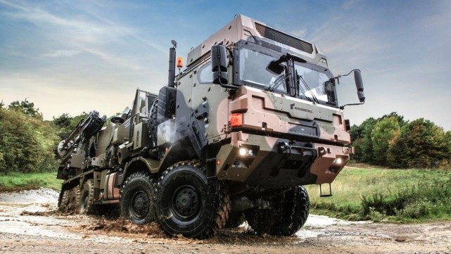 德国发布新型卡车炮配备无人炮塔不下车就能开炮