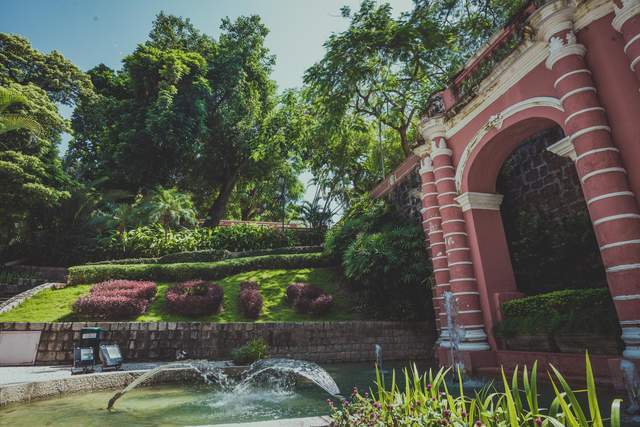 澳门粉嫩油画花园,戳中隐藏已久的少女心,闹中取静的绝佳去处