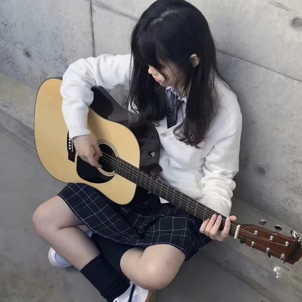 酷拽个性女生头像那些玩乐器的女孩儿们