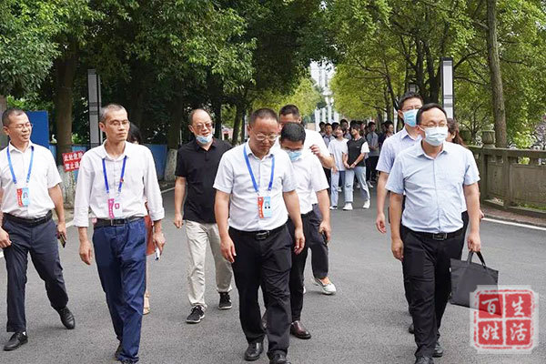 泸县四中历任校长图片