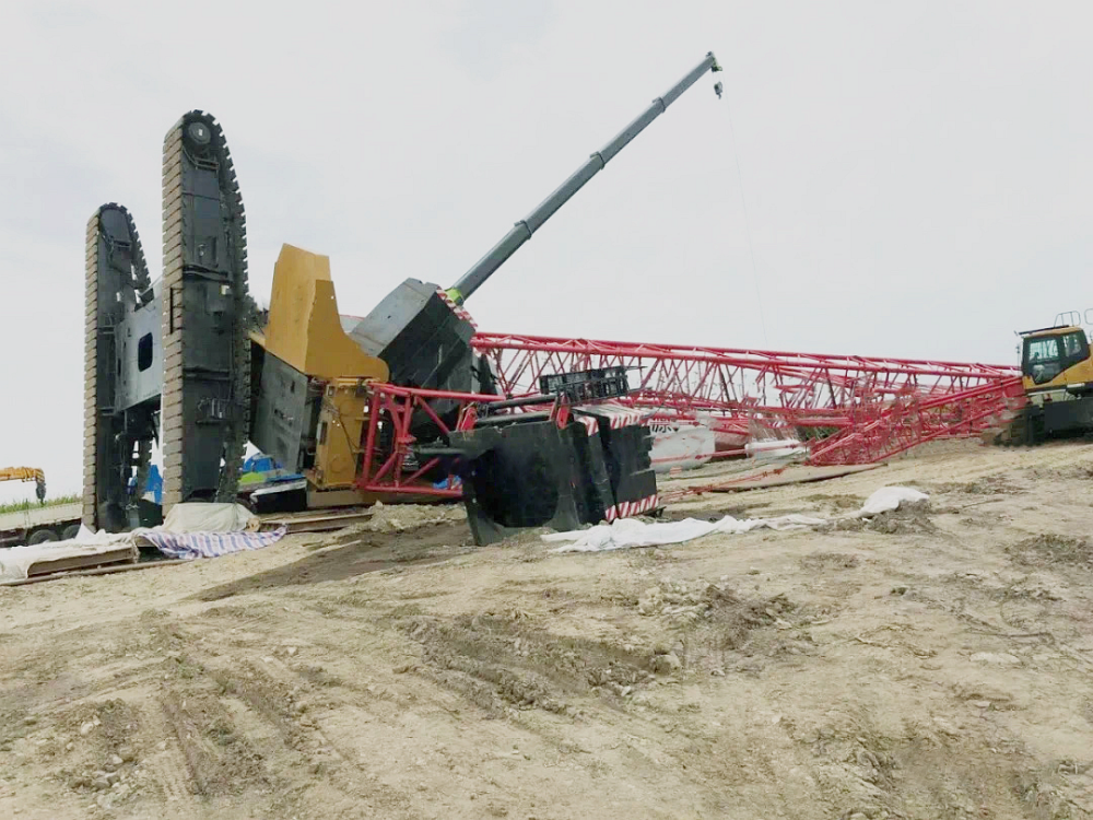 黑龙江某风电施工现场发生主吊倾覆事故