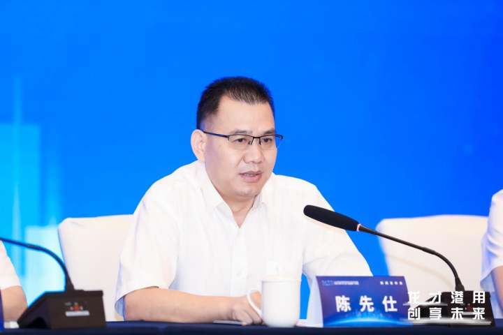 发布"招贤令"!龙港市第二届"龙城鲲鹏"专项赛在杭启动