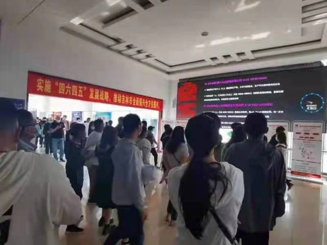 60家重点企业!吉林市举办高校毕业生招聘会