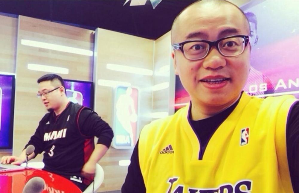 盘点国内10大篮球解说柯凡离职845天杨毅排第3榜首泪目了