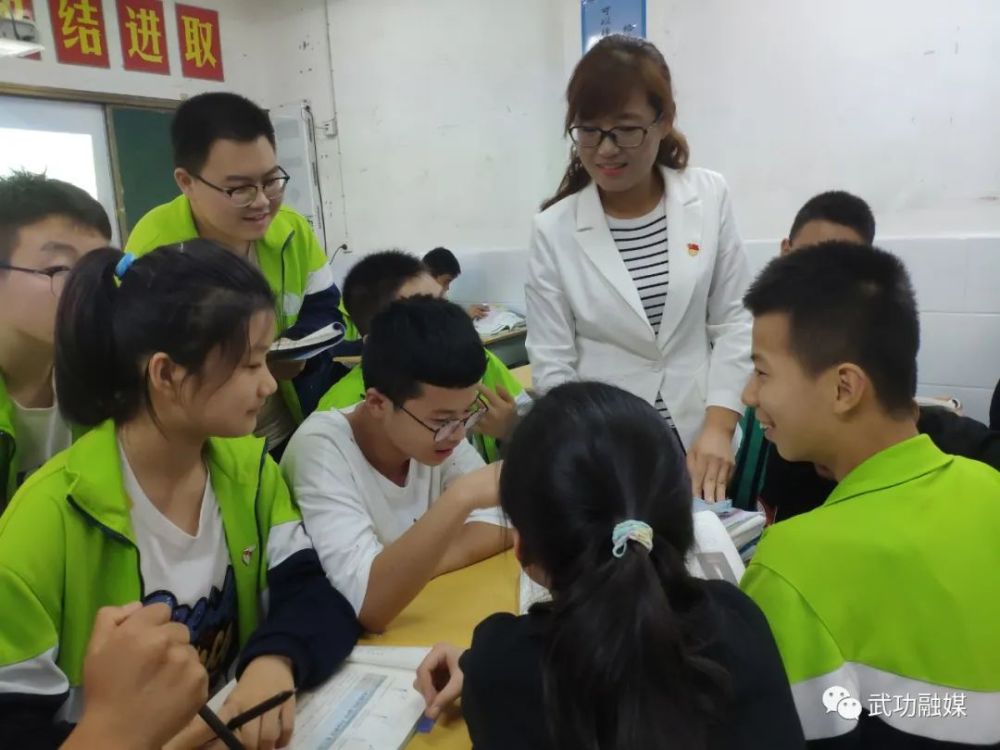 简讯 扎根基层心向党不忘初心勇担当 武功县优秀教师景爱宁 腾讯新闻