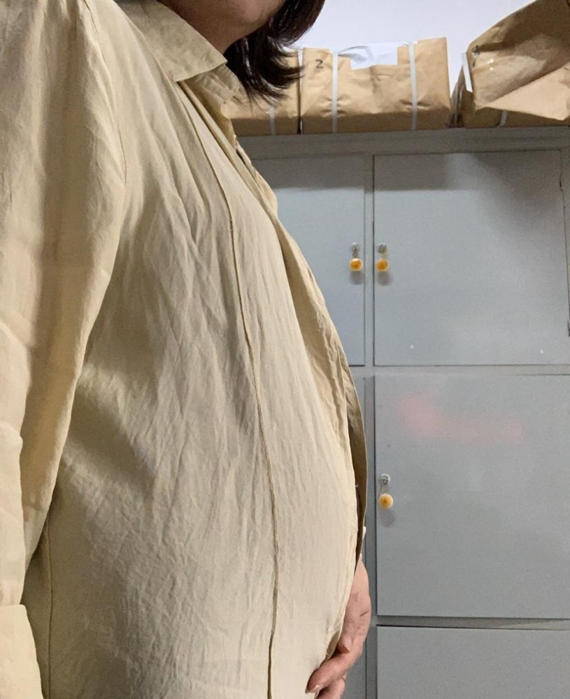 同样是怀孕,为什么有的孕妈肚子大的像球,有的却不"显怀"?