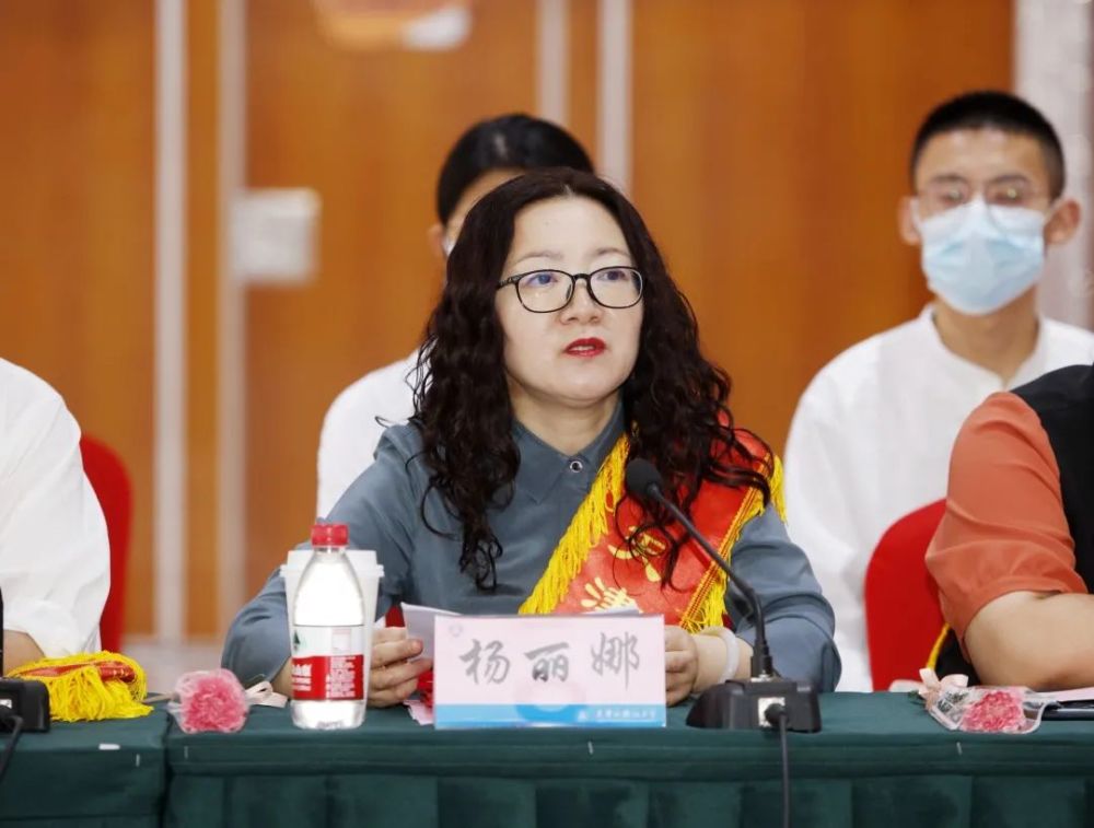 赓续百年初心担当育人使命我校举行2021年庆祝教师节座谈会