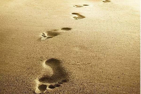 72年一步一个脚印