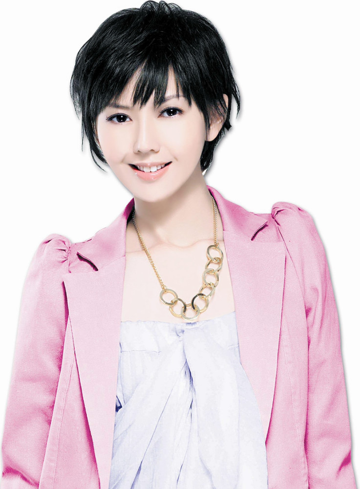 冷门歌手孙燕姿直播首秀人气爆棚关闭送礼环节获赞直言自己已不再年轻