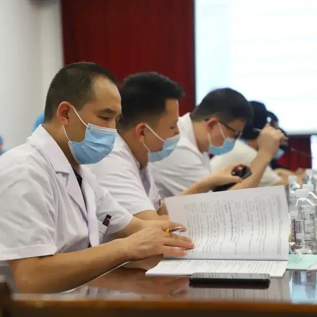 脑肽节苷脂注射液(乐利聪)》改善颅脑损伤患者记忆与智能障碍的随机