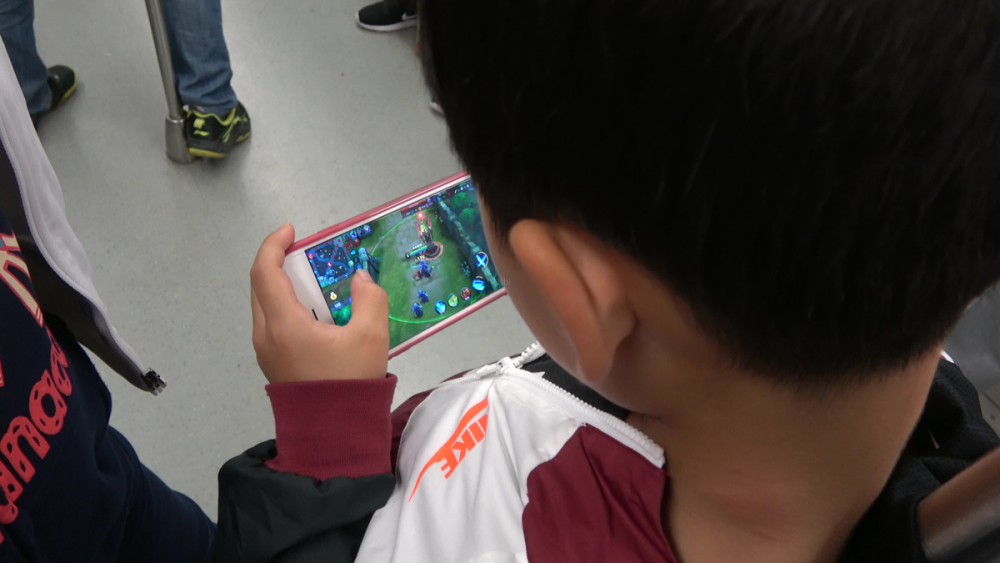 小学生拜拜游戏防沉迷上线啥都不能玩