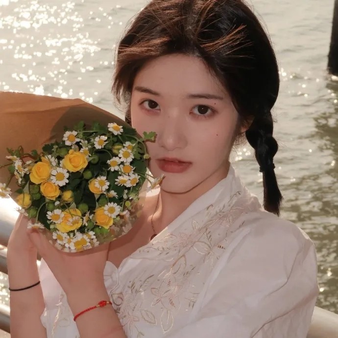 文案充满爱意超甜的官宣文案