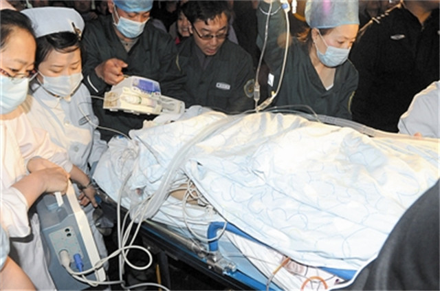 这位女教师舍己救人高位截肢感动中国你应该知道她