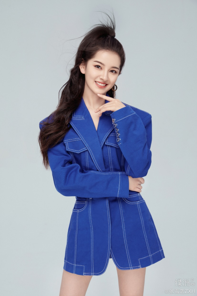 "桃选"张雪菡出道即《封神》