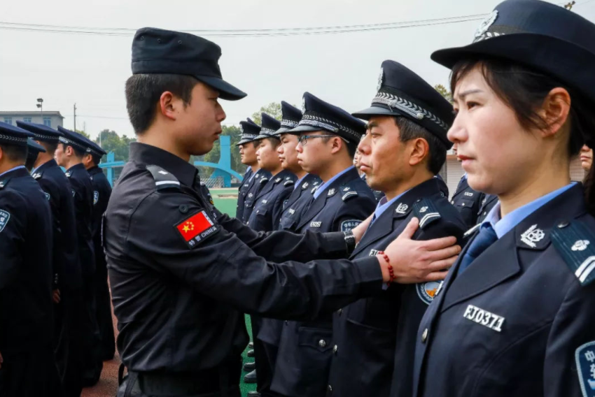 辅警迎来好消息,满足条件有望转为正式编制,福利待遇也会提升