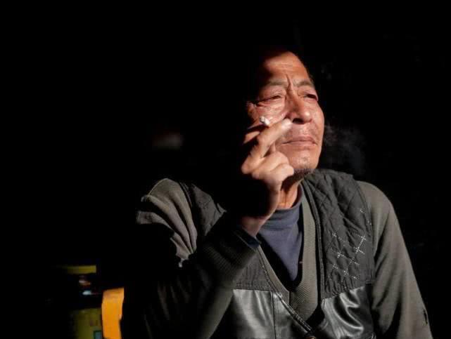 农村光棍为何这么多?除了娶媳妇贵,另一个原因更现实