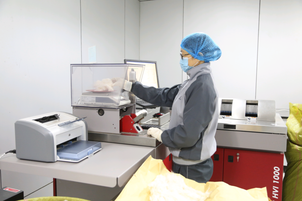 商品检验全链条监管进口棉花海关这样做