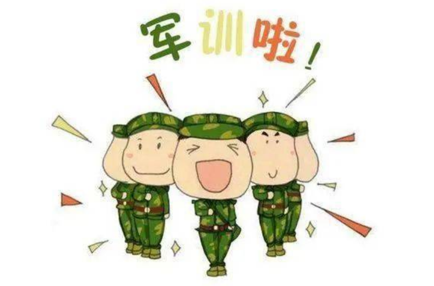 学生操场上冒雨军训校领导陪淋雨网友这样说