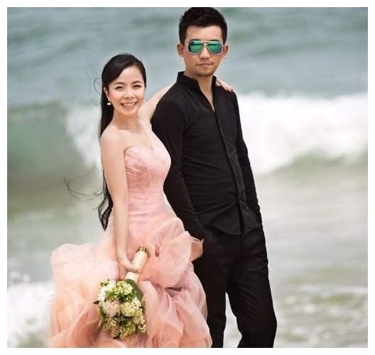 放弃名利回农村带娃为爱情嫁给经纪人的王二妮35岁活出自我