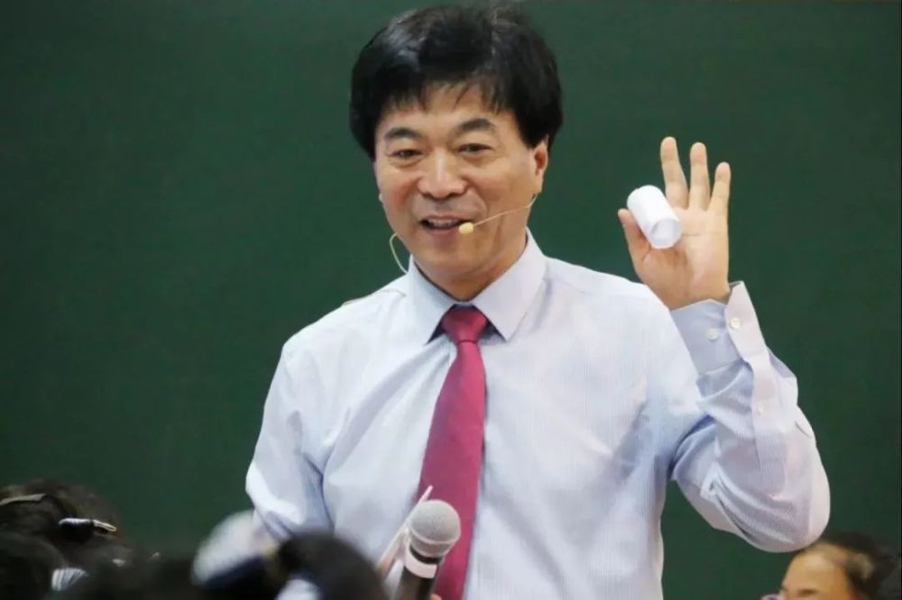 华应龙我好幸福啊因为我是老师