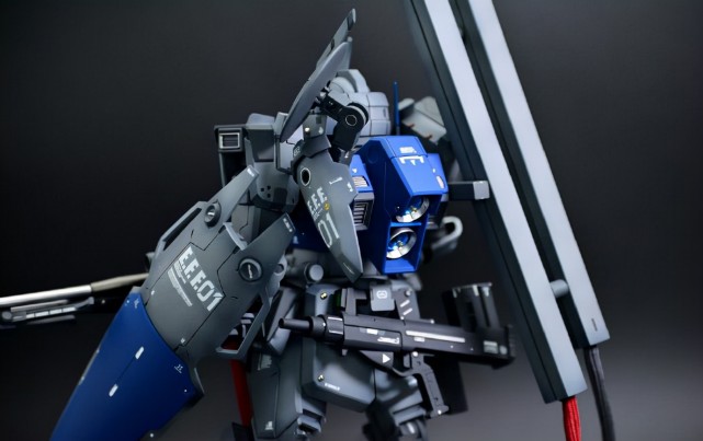 模玩控:狙击型吉姆Ⅱ模型