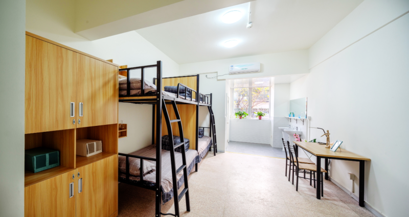 乐璟社区里的宿舍(4-6人间)"万万没想到",据这里的管家说,乐璟生活