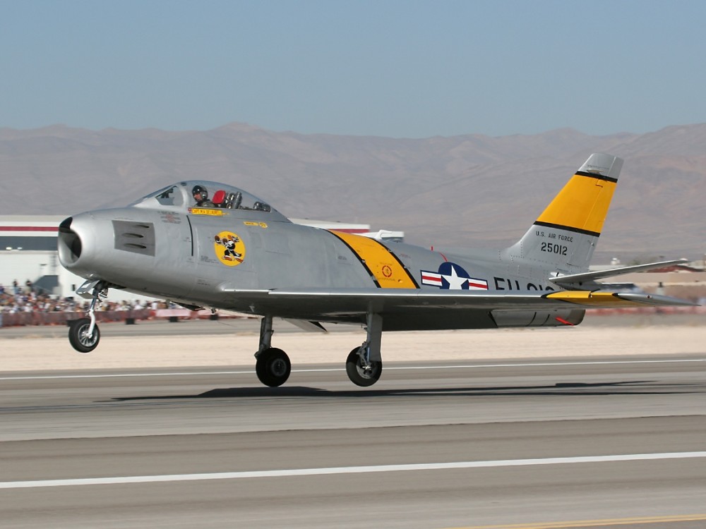 F-86图片