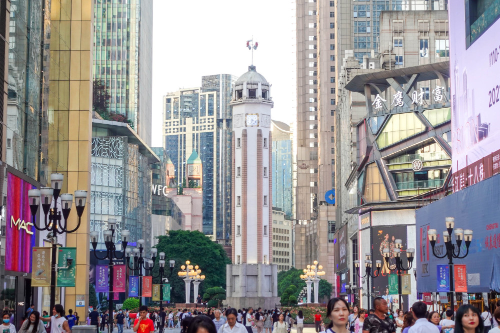 跟着虹影老师游重庆解放碑十八梯山城巷约起来感受老重庆魅力