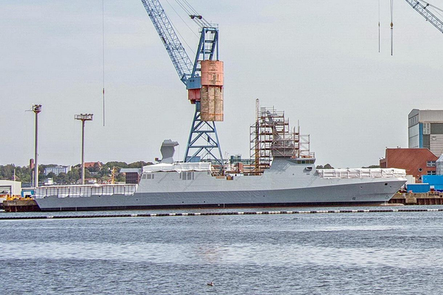 萨尔6型是德国在布伦瑞克级护卫舰的基础上改进研制而成的,改造目的