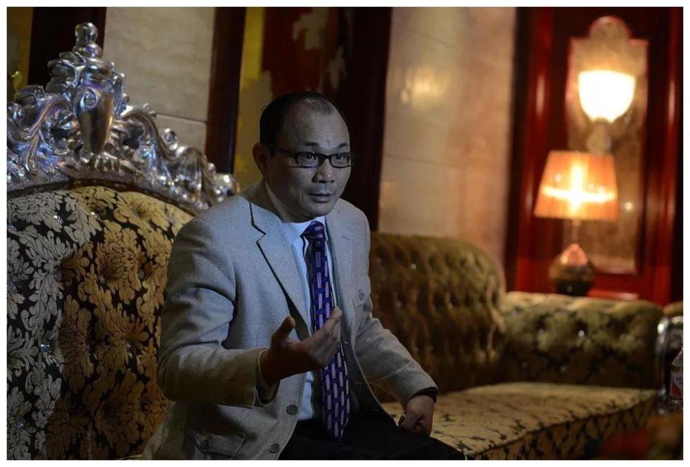 "亚洲赌王"尧建云:600万,两条腿,三根手指,赌王的代价不止家破人亡