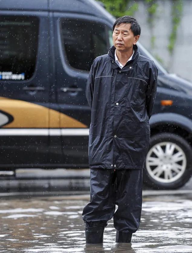 李达康书记原型,百年难得的好市长,人民公仆:耿彦波的传奇人生