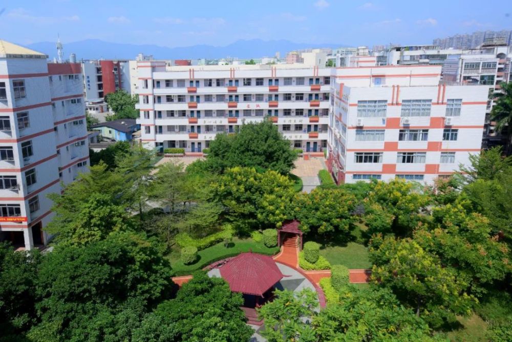 在新源小学授课上学是怎样的体验他们这样说