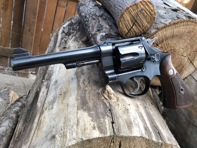 二战著名将领曾佩用过的15支经典手枪,都代表着尊贵和荣誉_腾讯新闻