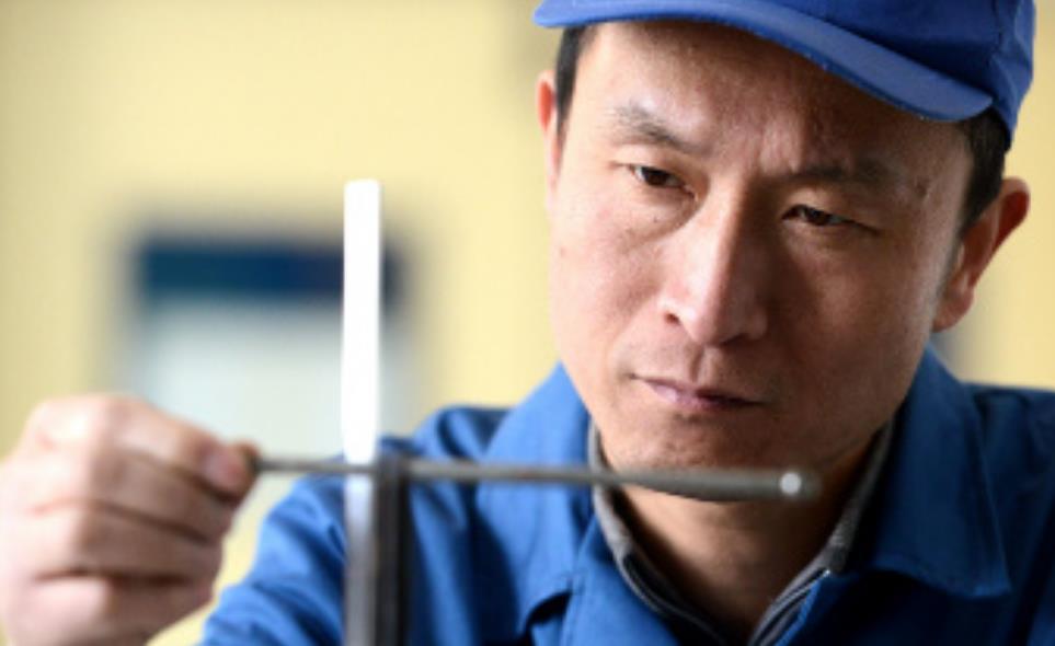 "火药雕刻师"徐立平:26年造就大国工匠,其安全事故保持为0