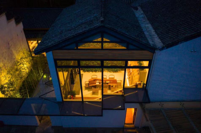 新黄山人俞孔坚和他的诗意绿洲