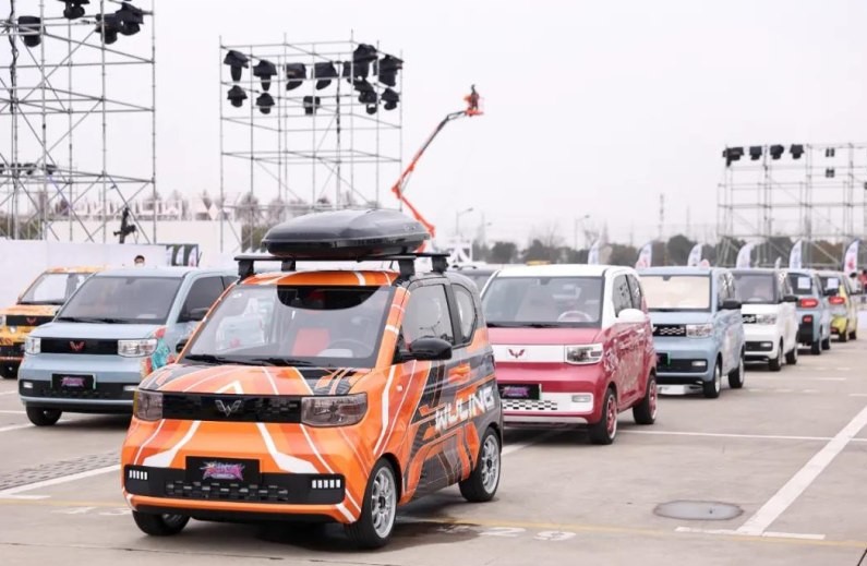 全球豪华车销量排行_原创8月销量最高的美系豪车,不是凯迪拉克