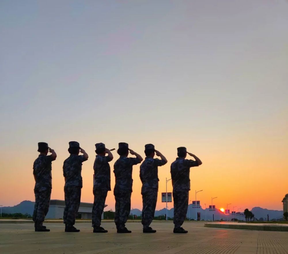 潮头听涛|军旅中的声声蝉鸣