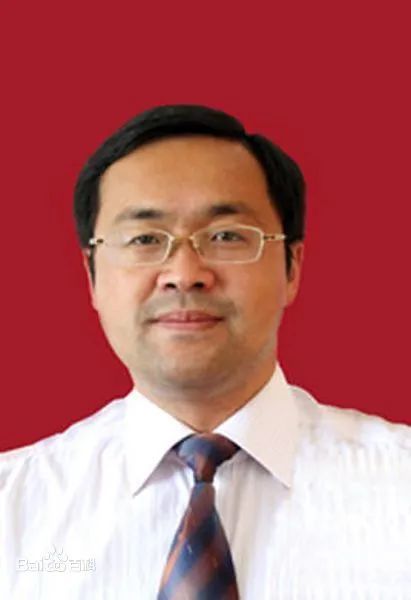 人物履历:陈方勇,男,汉族,中共党员,1969年10月生,研究生学历.1989.