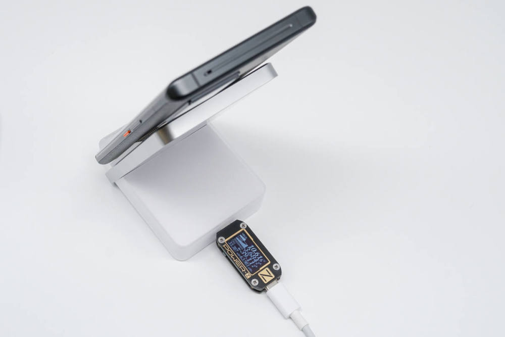 iqoo首款50w大功率无线充电器表现如何评测数据来说话