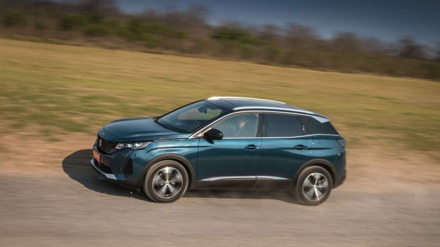 测试全新标致3008该类别昂贵的suv之选