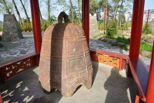 从历史的辉煌走向沧桑,汉中500岁铁钟的迁徙记